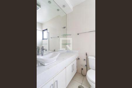 Apartamento à venda com 175m², 3 quartos e 3 vagasBanheiro da Suíte 3