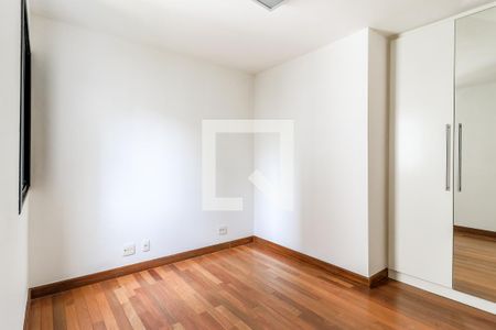 Apartamento à venda com 175m², 3 quartos e 3 vagasSuíte 2