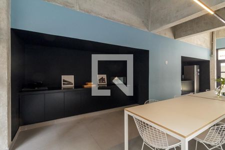 Apartamento à venda com 27m², 1 quarto e sem vagaÁrea comum - Salão de festas