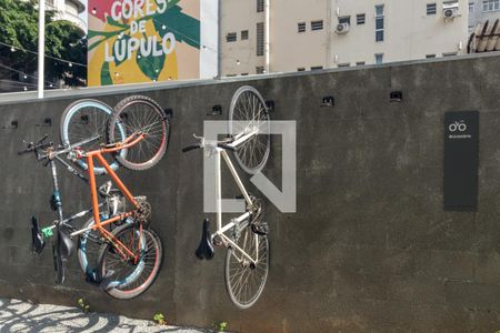 Apartamento à venda com 27m², 1 quarto e sem vagaÁrea comum - Bicicletário