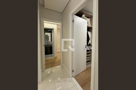 Apartamento à venda com 110m², 2 quartos e 2 vagasCorredor