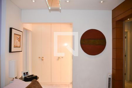 Apartamento à venda com 153m², 3 quartos e 3 vagasQuarto 1