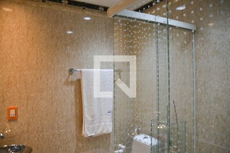 Apartamento à venda com 153m², 3 quartos e 3 vagasBanheiro 2