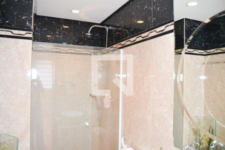 Apartamento à venda com 153m², 3 quartos e 3 vagasBanheiro 2