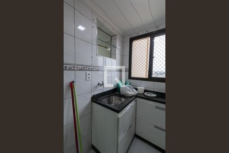 Apartamento à venda com 72m², 3 quartos e 1 vaga Apartamento à venda com 72m², 3 quartos e 1 vagaCozinha e Área de Serviço