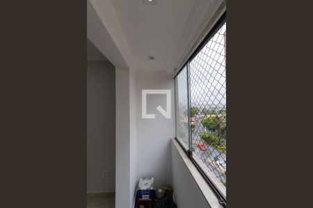 Sacada Sala de apartamento à venda com 3 quartos, 72m² em Jardim Itapemirim, São Paulo