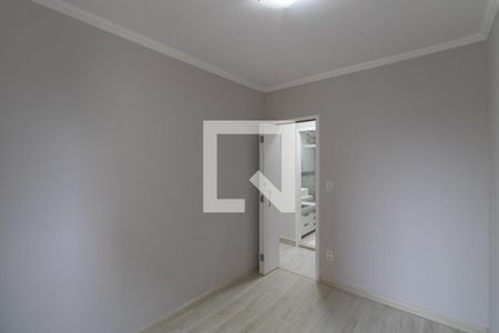 Quarto 1 de apartamento à venda com 3 quartos, 72m² em Jardim Itapemirim, São Paulo