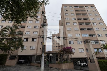 Apartamento à venda com 72m², 3 quartos e 1 vaga Apartamento à venda com 72m², 3 quartos e 1 vagaFachada