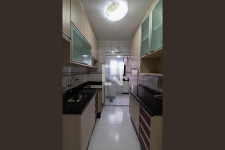 Apartamento à venda com 72m², 3 quartos e 1 vaga Apartamento à venda com 72m², 3 quartos e 1 vagaCozinha e Área de Serviço