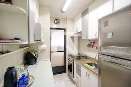 Apartamento à venda com 65m², 3 quartos e 2 vagasCozinha