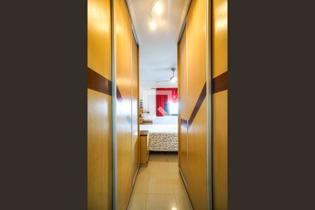 Apartamento à venda com 65m², 3 quartos e 2 vagasCloset da suíte