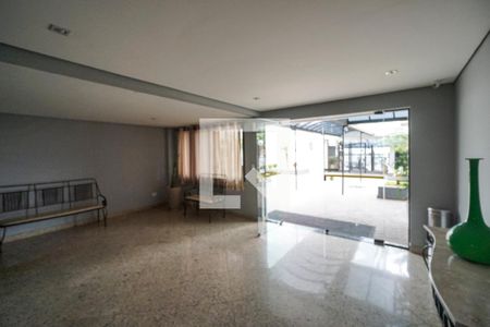 Apartamento à venda com 65m², 3 quartos e 2 vagasHall social