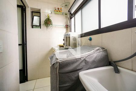 Apartamento à venda com 65m², 3 quartos e 2 vagasÁrea de serviço