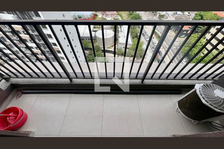 Sacada de kitnet/studio para alugar com 1 quarto, 27m² em Pinheiros, São Paulo