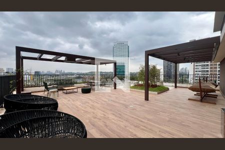 Solarium de kitnet/studio para alugar com 1 quarto, 27m² em Pinheiros, São Paulo