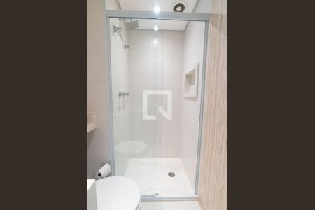 Apartamento à venda com 67m², 2 quartos e 1 vagaBanheiro Social Detalhe