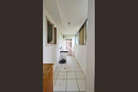 Apartamento para alugar com 118m², 2 quartos e 2 vagas Apartamento para alugar com 118m², 2 quartos e 2 vagasÁrea de Serviço