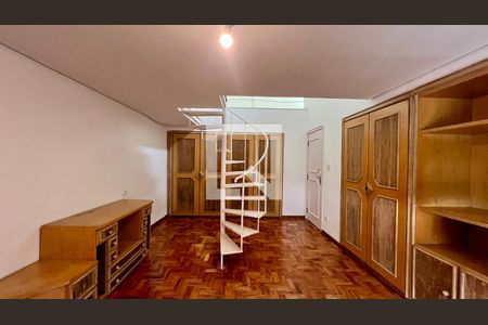Apartamento para alugar com 118m², 2 quartos e 2 vagas Apartamento para alugar com 118m², 2 quartos e 2 vagasQuarto 2