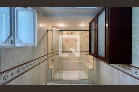 Apartamento para alugar com 118m², 2 quartos e 2 vagas Apartamento para alugar com 118m², 2 quartos e 2 vagasBanheiro