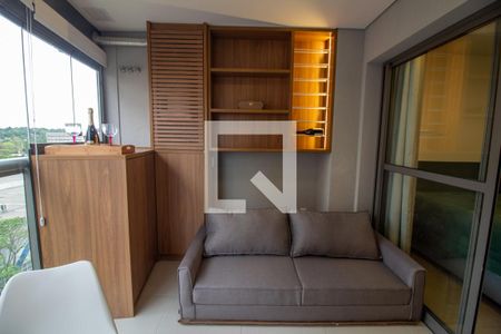 Studio de kitnet/studio para alugar com 1 quarto, 30m² em Jardim das Acácias, São Paulo