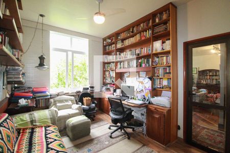 Apartamento à venda com 140m², 3 quartos e 1 vagaQuarto 2