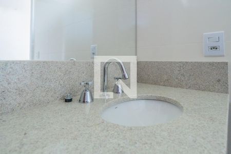 Casa de condomínio para alugar com 153m², 3 quartos e 2 vagas Casa de condomínio para alugar com 153m², 3 quartos e 2 vagasBanheiro da Suíte 3