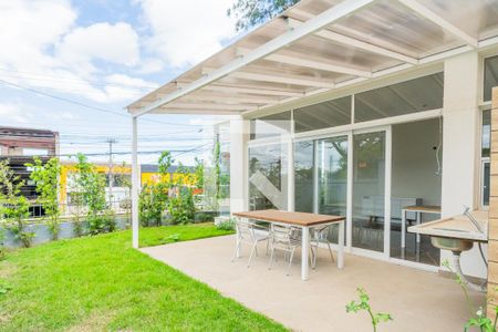 Casa de condomínio para alugar com 153m², 3 quartos e 2 vagas Casa de condomínio para alugar com 153m², 3 quartos e 2 vagasQuintal