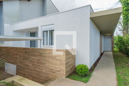 Casa de condomínio para alugar com 153m², 3 quartos e 2 vagas Casa de condomínio para alugar com 153m², 3 quartos e 2 vagasFachada