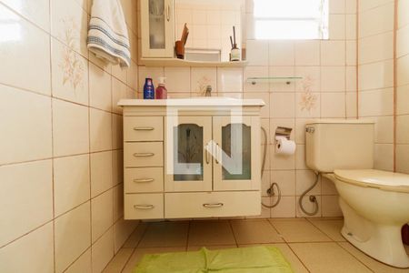 Casa à venda com 133m², 2 quartos e sem vaga Casa à venda com 133m², 2 quartos e sem vagaBanheiro