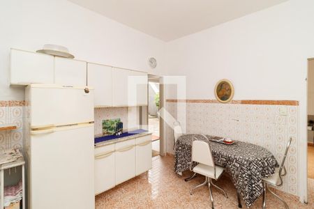 Casa à venda com 133m², 2 quartos e sem vaga Casa à venda com 133m², 2 quartos e sem vagaCozinha