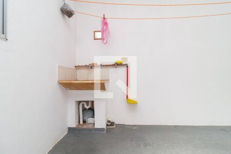 Casa à venda com 133m², 2 quartos e sem vaga Casa à venda com 133m², 2 quartos e sem vagaLavanderia