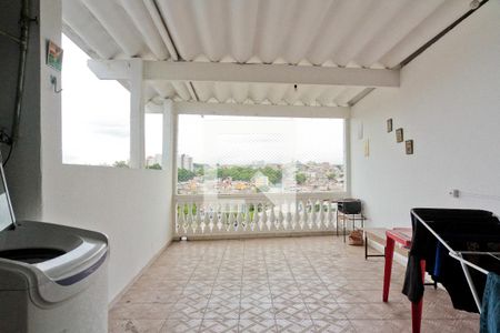 Casa à venda com 100m², 2 quartos e 1 vaga Casa à venda com 100m², 2 quartos e 1 vagaÁrea de Serviço