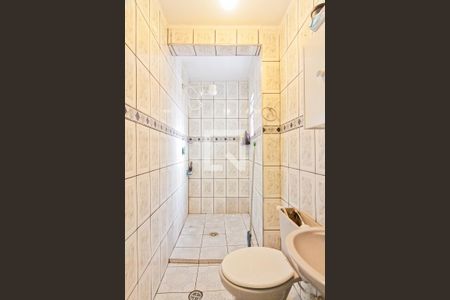 Casa à venda com 100m², 2 quartos e 1 vaga Casa à venda com 100m², 2 quartos e 1 vagaBanheiro