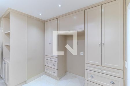 Apartamento à venda com 300m², 3 quartos e 2 vagasCozinha