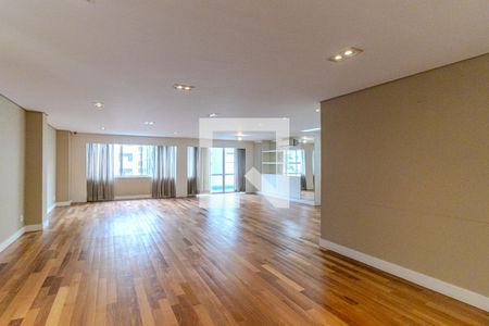 Apartamento à venda com 300m², 3 quartos e 2 vagasSala