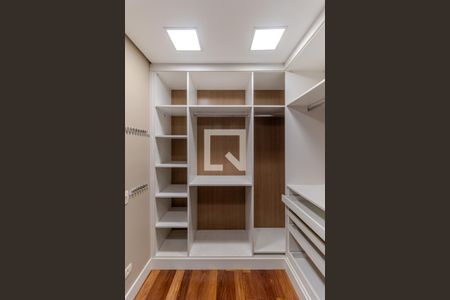 Apartamento à venda com 300m², 3 quartos e 2 vagasCloset Suíte