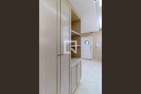 Apartamento à venda com 300m², 3 quartos e 2 vagasCozinha