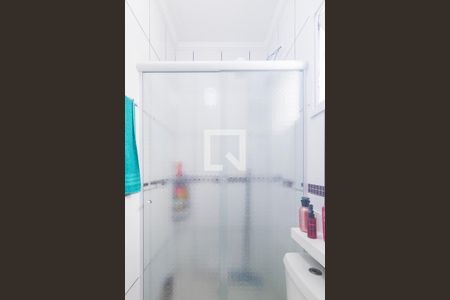 Apartamento à venda com 74m², 2 quartos e 1 vaga Apartamento à venda com 74m², 2 quartos e 1 vagaBanheiro