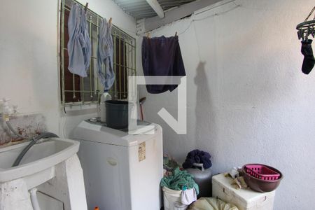 Casa à venda com 213m², 1 quarto e 1 vaga Casa à venda com 213m², 1 quarto e 1 vagaÁrea de serviço