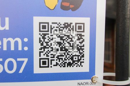 Casa à venda com 213m², 1 quarto e 1 vaga Casa à venda com 213m², 1 quarto e 1 vagaPlaca