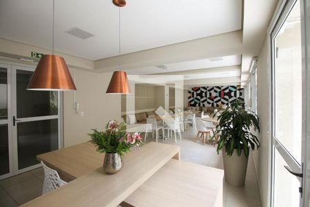 Apartamento para alugar com 30m², 1 quarto e sem vagaÁrea comum - Salão de festas
