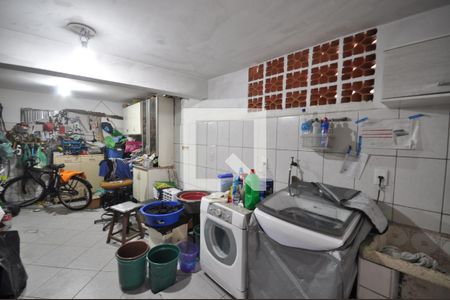 Casa à venda com 340m², 4 quartos e 1 vagaÁrea de Serviço