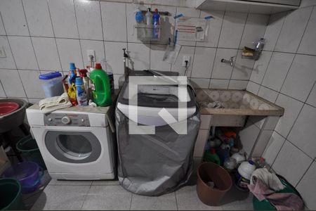 Casa à venda com 340m², 4 quartos e 1 vagaÁrea de Serviço