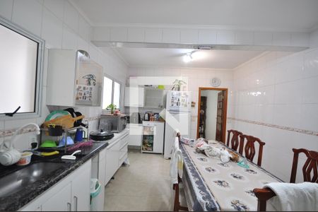 Casa à venda com 340m², 4 quartos e 1 vagaCozinha