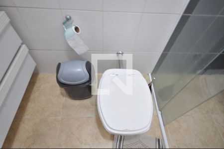 Casa à venda com 340m², 4 quartos e 1 vagaBanheiro 2