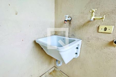 Casa para alugar com 40m², 1 quarto e sem vagaÁrea de Serviço