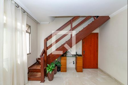 Apartamento à venda com 145m², 3 quartos e 1 vagaEscada