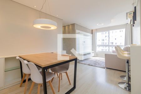 Apartamento para alugar com 71m², 3 quartos e 1 vaga Apartamento para alugar com 71m², 3 quartos e 1 vagaSala