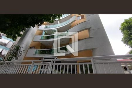 Apartamento à venda com 86m², 3 quartos e 1 vagaFachada