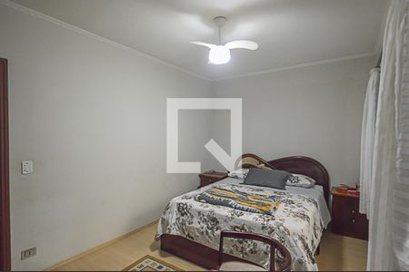 Casa à venda com 326m², 4 quartos e 6 vagas Casa à venda com 326m², 4 quartos e 6 vagasQuarto 2 - Suíte